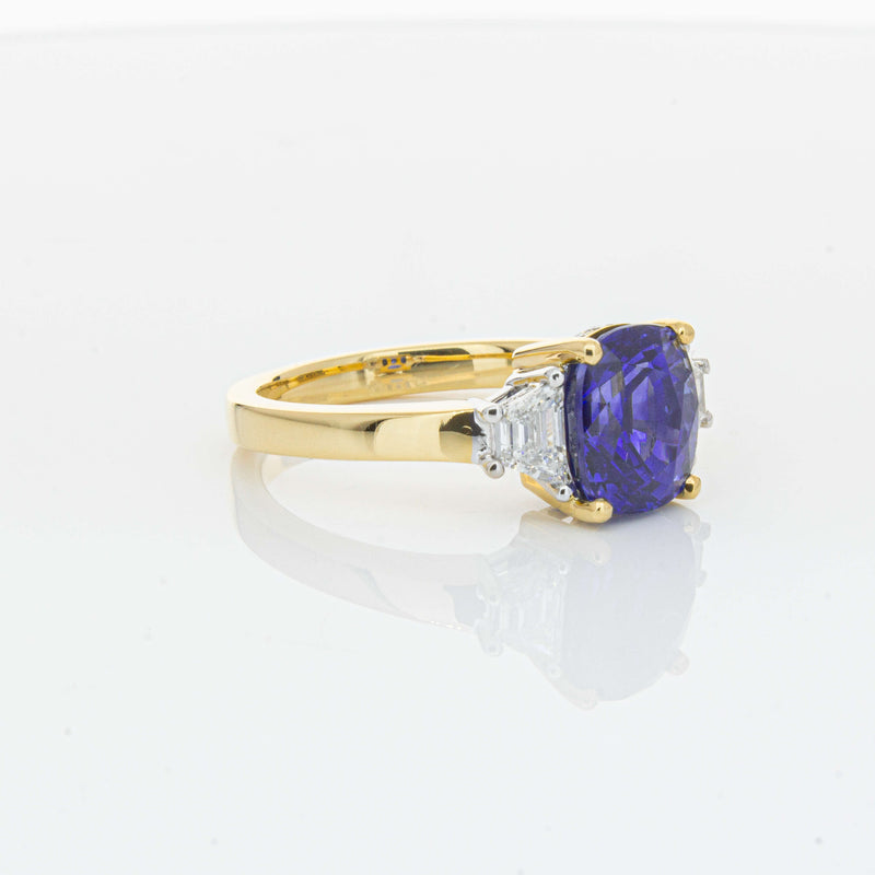 18ct Yellow Gold 3.90ct Sapphire & Diamond Ring-Ring-Walker & Hall