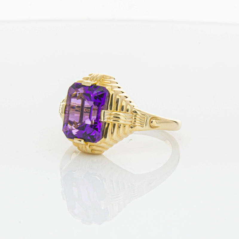 14ct Yellow Gold 2.40ct Amethyst Nile Ring-Ring-Walker & Hall