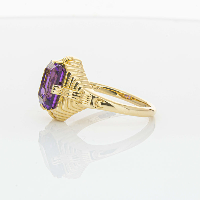 14ct Yellow Gold 2.40ct Amethyst Nile Ring-Ring-Walker & Hall