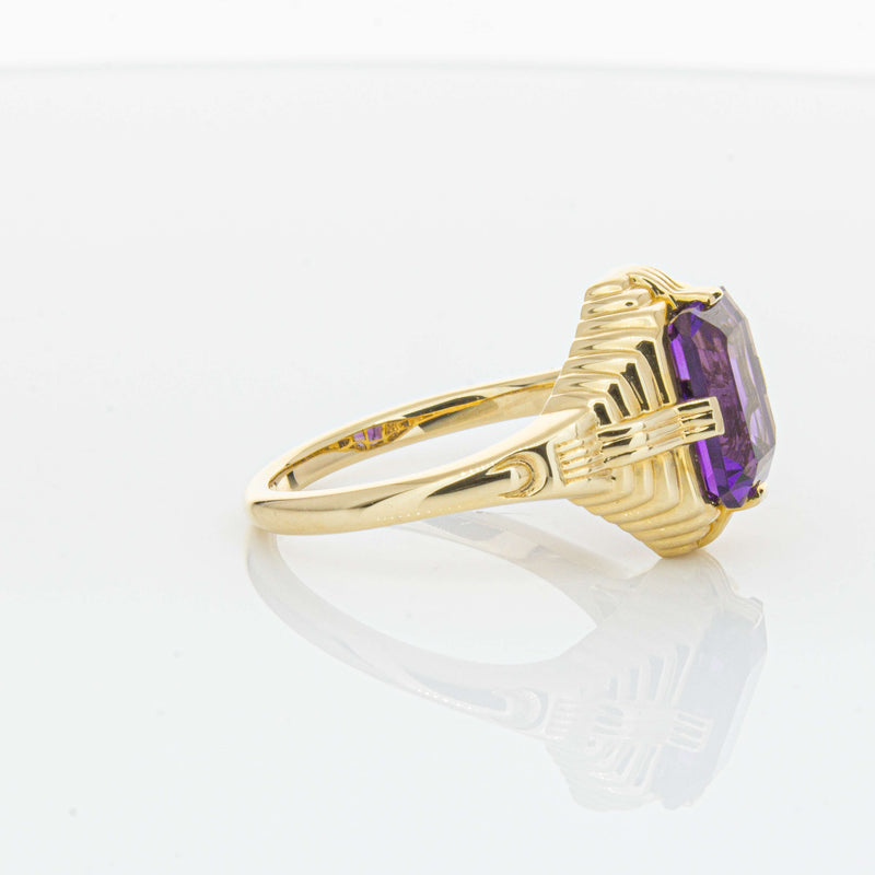 14ct Yellow Gold 2.40ct Amethyst Nile Ring-Ring-Walker & Hall