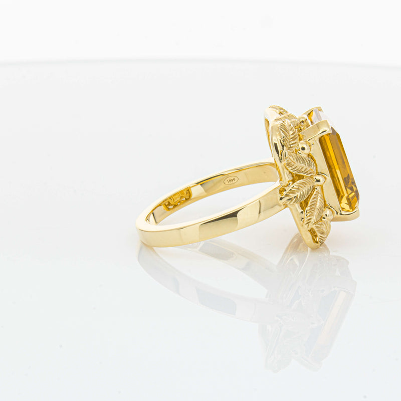 18ct Yellow Gold 5.56ct Citrine Ring-Ring-Walker & Hall