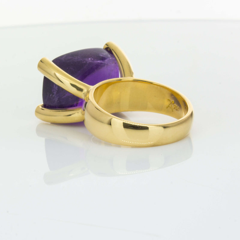 Deja Vu 18ct Yellow Gold 17.52ct Amethyst Ring-Ring-Walker & Hall