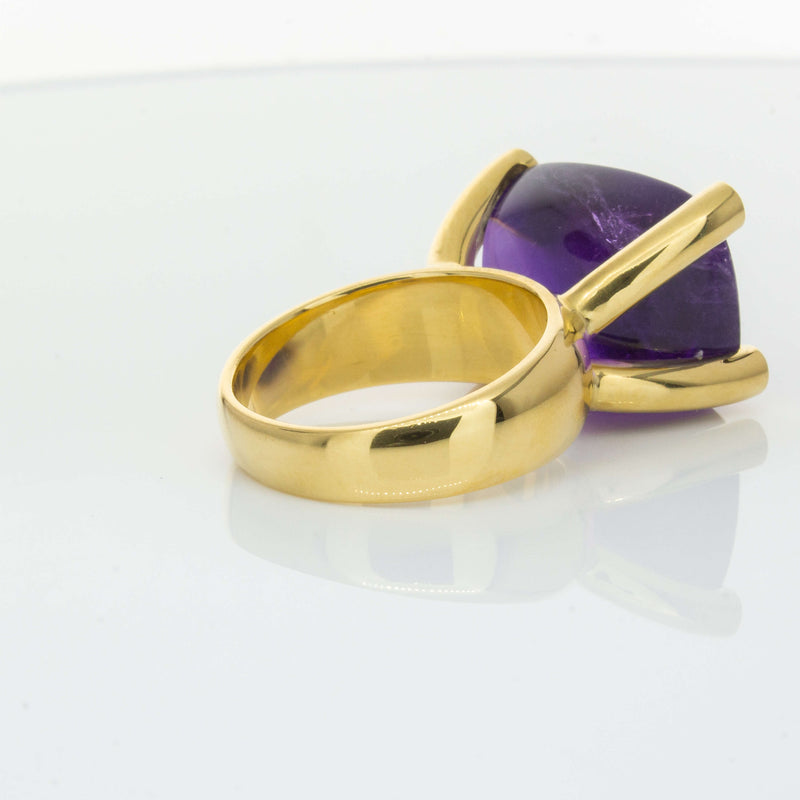 Deja Vu 18ct Yellow Gold 17.52ct Amethyst Ring-Ring-Walker & Hall
