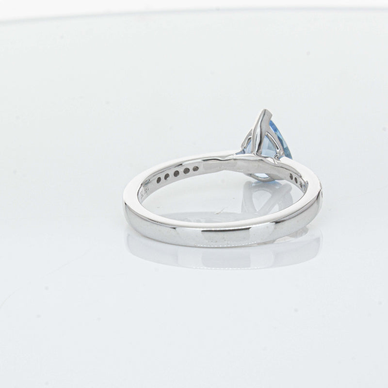 18ct White Gold .81ct Aquamarine & Diamond Zenith Ring-Ring-Walker & Hall