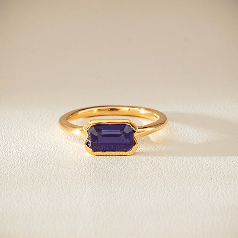 18ct Yellow Gold 2.11ct Sapphire Elle Ring-Ring-Walker & Hall