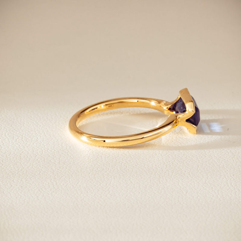 18ct Yellow Gold 2.11ct Sapphire Elle Ring-Ring-Walker & Hall