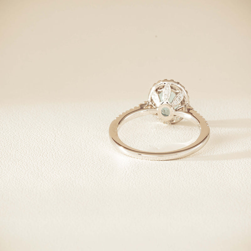 18ct White Gold 1.26ct Aquamarine & Diamond Sierra Ring - Ring - Walker & Hall