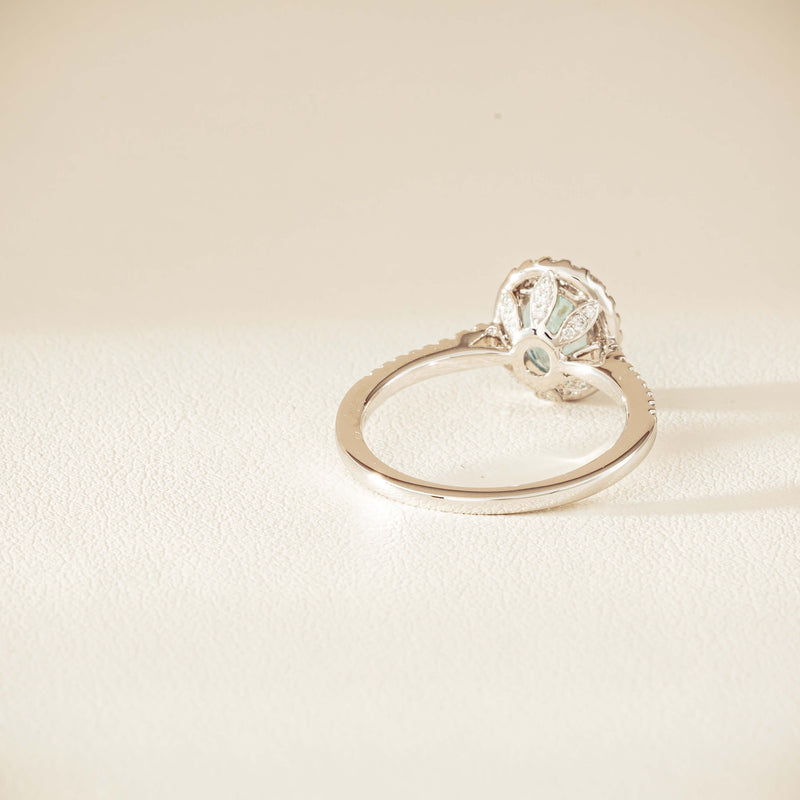 18ct White Gold 1.26ct Aquamarine & Diamond Sierra Ring - Ring - Walker & Hall