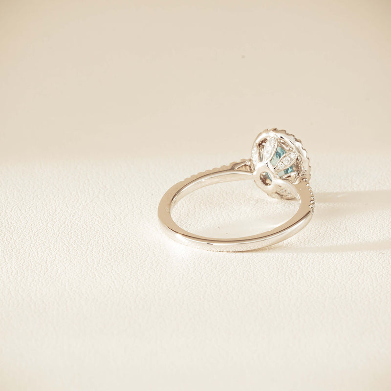 18ct White Gold 1.26ct Aquamarine & Diamond Sierra Ring - Ring - Walker & Hall