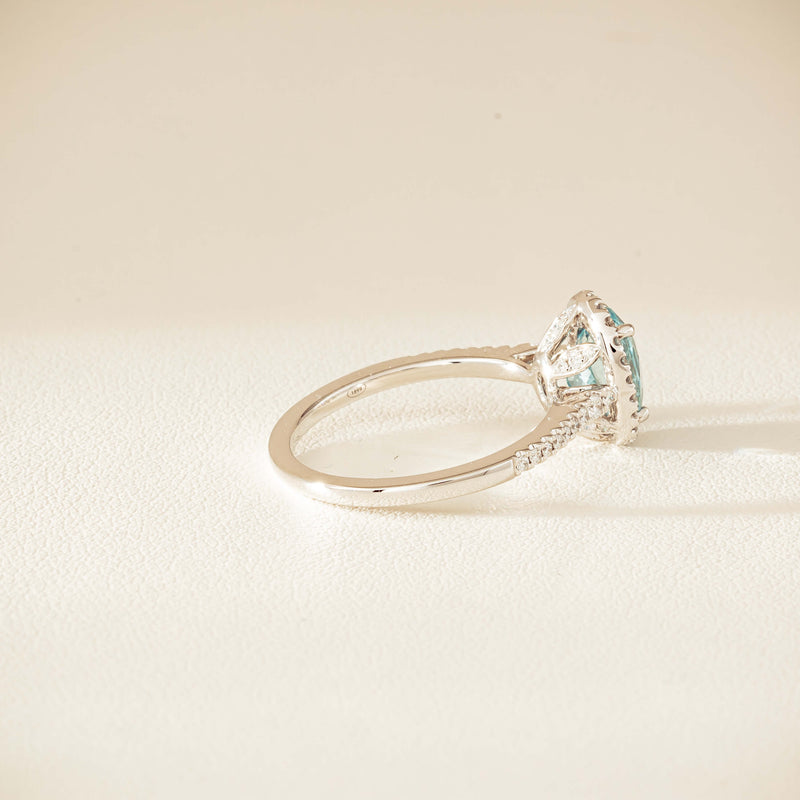 18ct White Gold 1.26ct Aquamarine & Diamond Sierra Ring - Ring - Walker & Hall