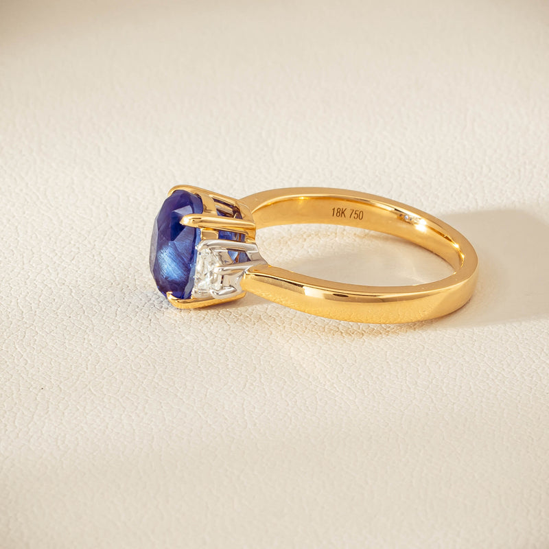 18ct Yellow Gold 4.00ct Sapphire & Diamond Ring - Ring - Walker & Hall