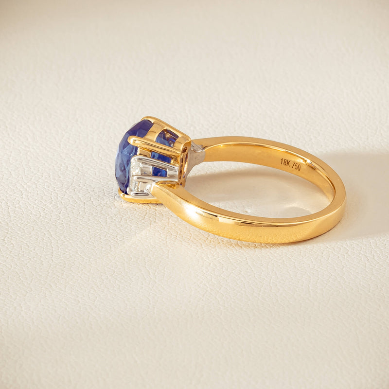 18ct Yellow Gold 4.00ct Sapphire & Diamond Ring - Ring - Walker & Hall
