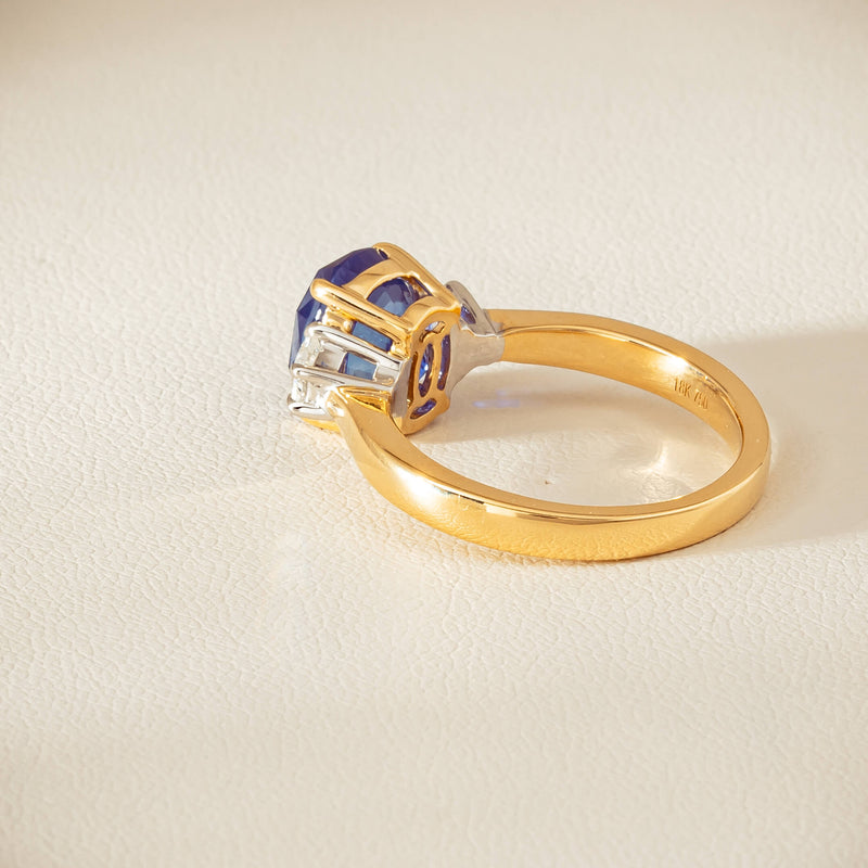18ct Yellow Gold 4.00ct Sapphire & Diamond Ring - Ring - Walker & Hall