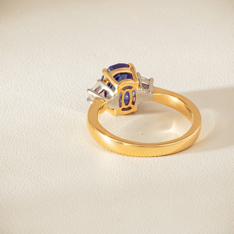 18ct Yellow Gold 4.00ct Sapphire & Diamond Ring - Ring - Walker & Hall