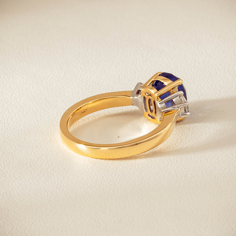 18ct Yellow Gold 4.00ct Sapphire & Diamond Ring - Ring - Walker & Hall