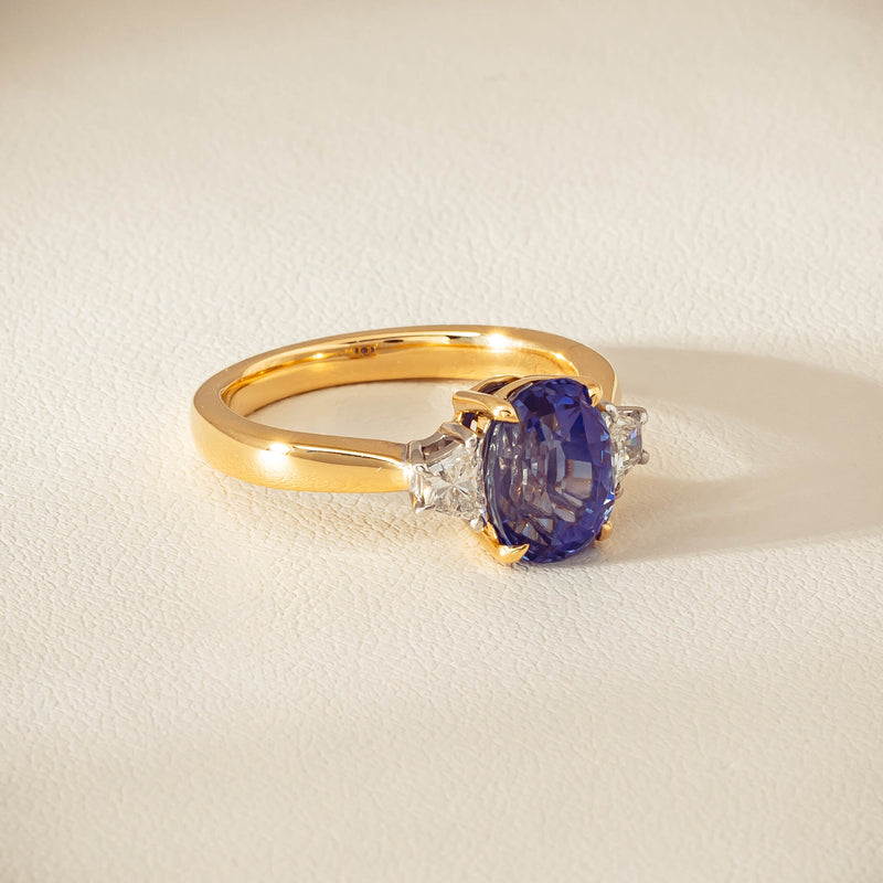 18ct Yellow Gold 4.00ct Sapphire & Diamond Ring - Ring - Walker & Hall