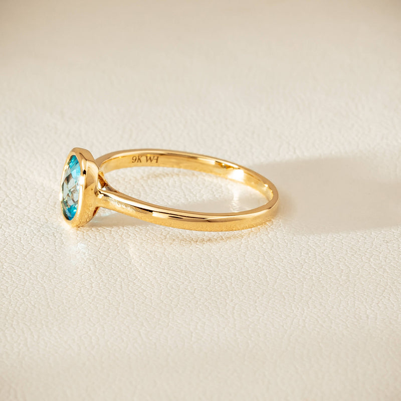 9ct Yellow Gold Blue Topaz Iris Ring - Ring - Walker & Hall