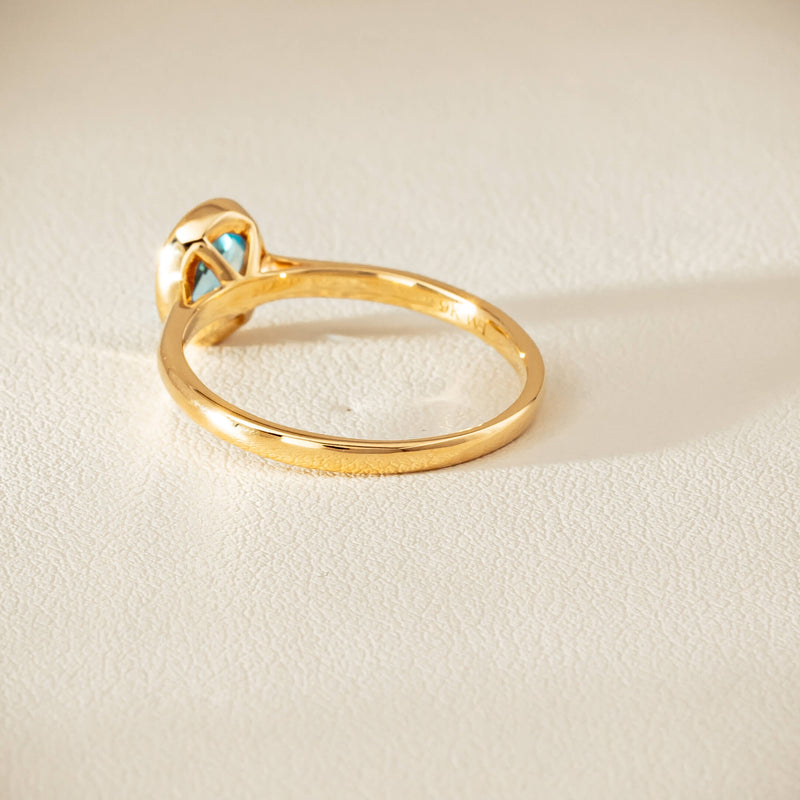 9ct Yellow Gold Blue Topaz Iris Ring - Ring - Walker & Hall