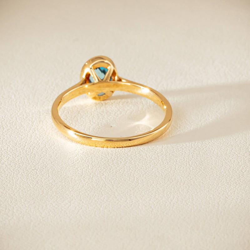 9ct Yellow Gold Blue Topaz Iris Ring - Ring - Walker & Hall