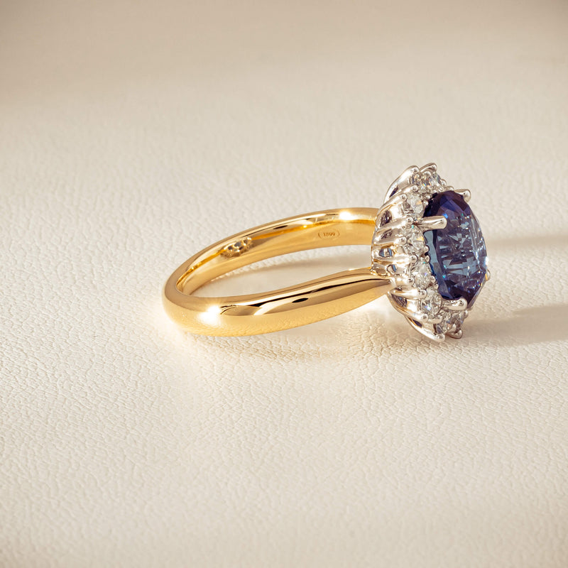 18ct Yellow Gold 2.53ct Sapphire & Diamond Belle Ring - Ring - Walker & Hall
