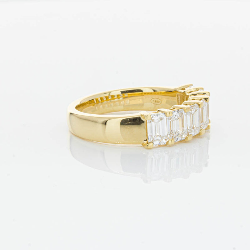 18ct Yellow Gold Emerald Cut Diamond Asra Ring-Ring-Walker & Hall