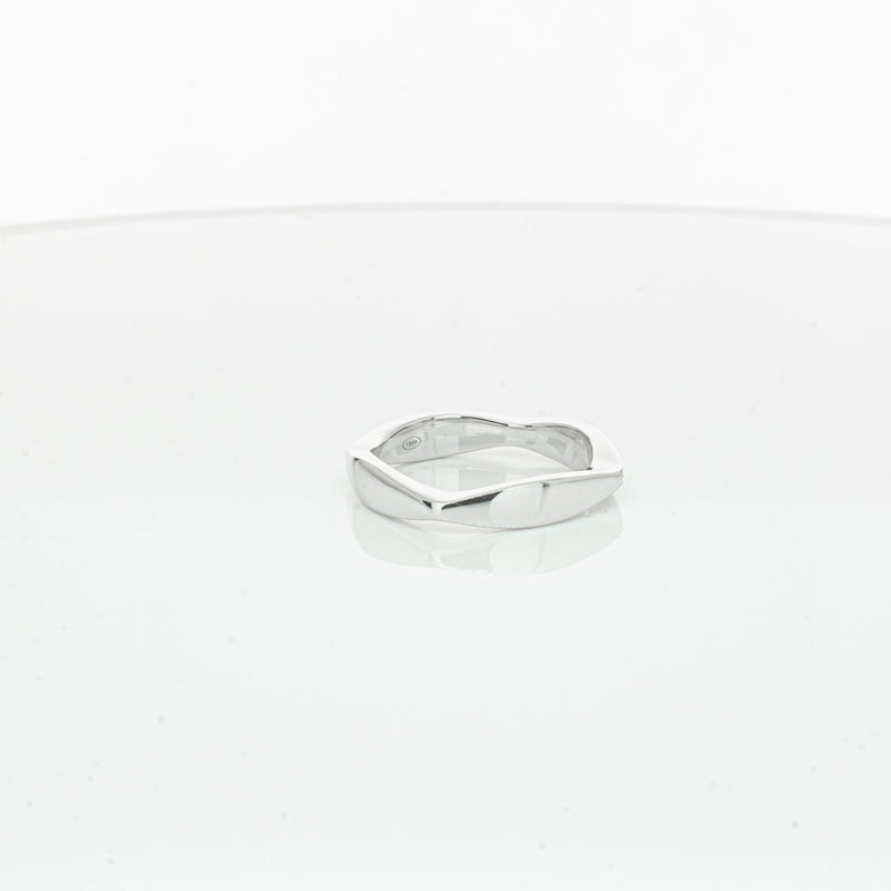 18ct White Gold Diamond EOS Ring-Ring-Walker & Hall