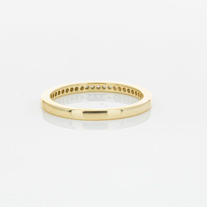 14ct Yellow Gold Diamond Phoebe band-Ring-Walker & Hall