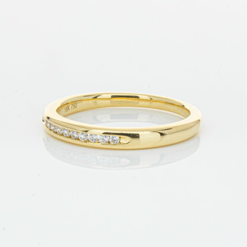 18ct Yellow Gold .09ct Diamond Band-Ring-Walker & Hall