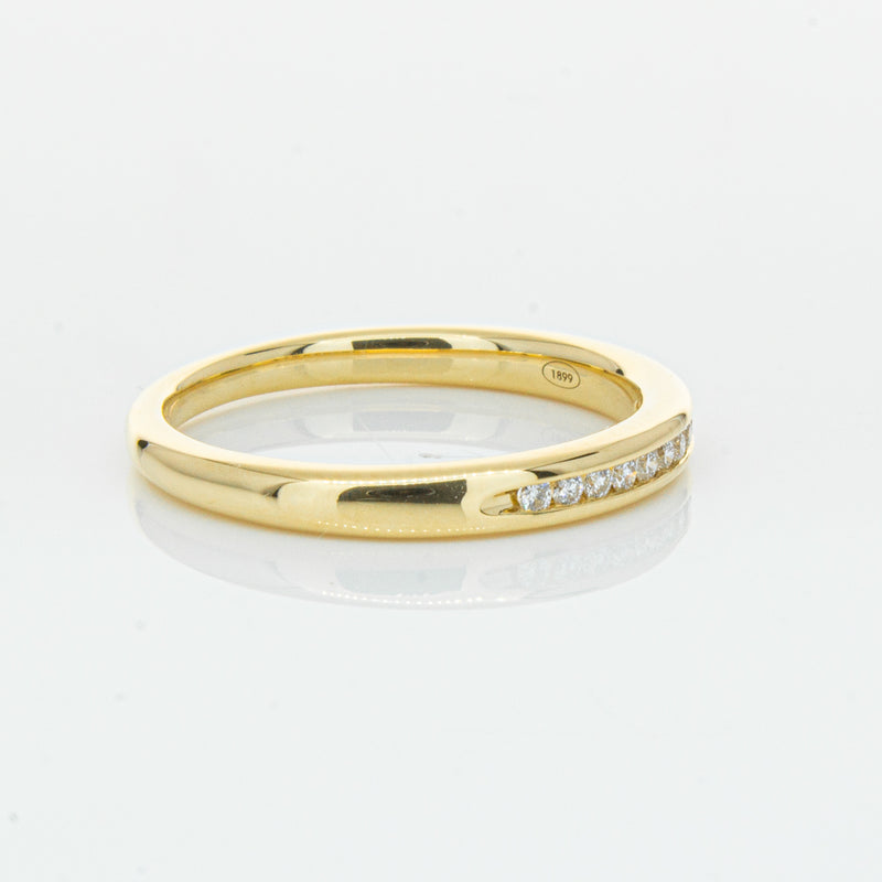 18ct Yellow Gold .09ct Diamond Band-Ring-Walker & Hall