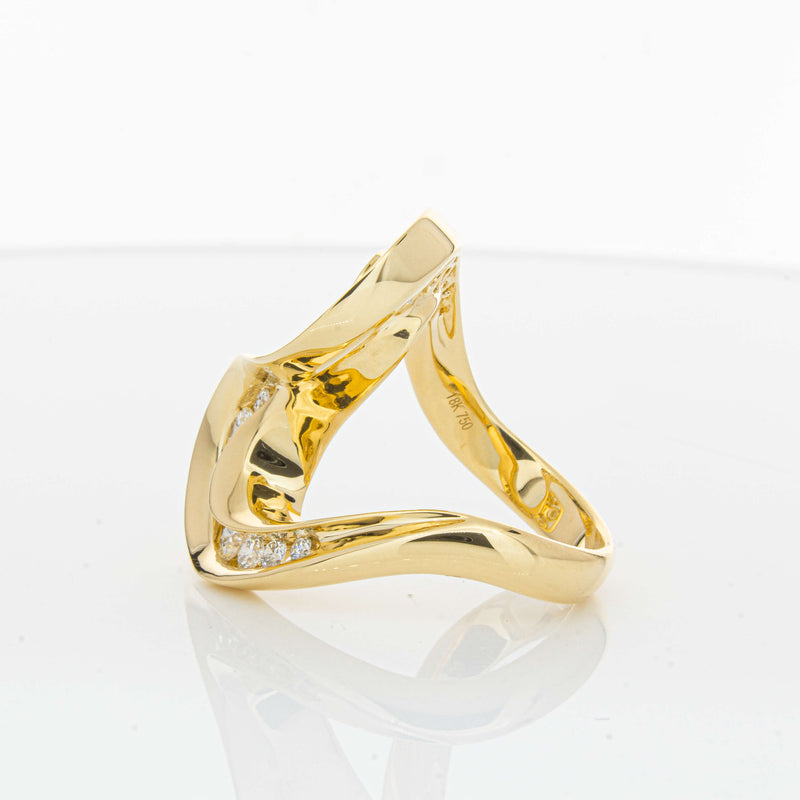 18ct Yellow Gold Diamond Flamenco Ring-Ring-Walker & Hall