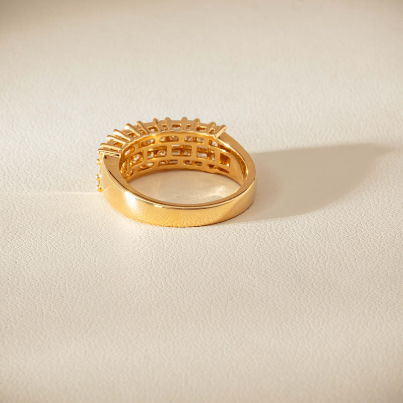 18ct Yellow Gold 1.05ct Diamond Pave-Set Ring - Ring - Walker & Hall