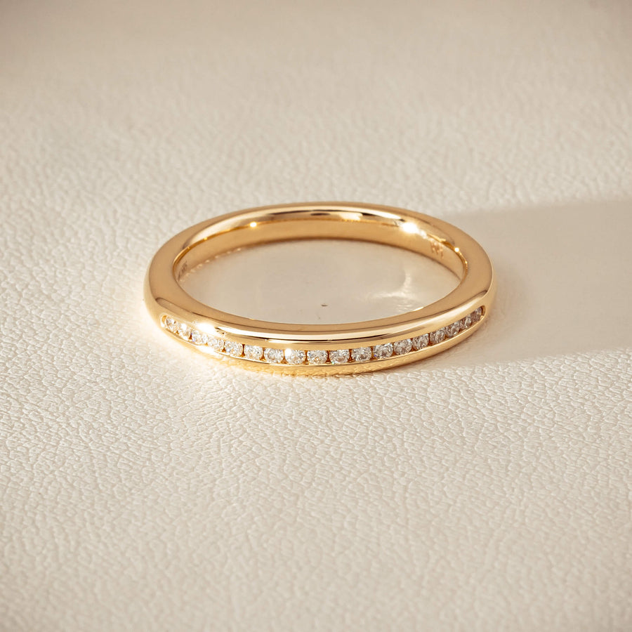 14ct Yellow Gold Diamond Vida Band - Ring - Walker & Hall