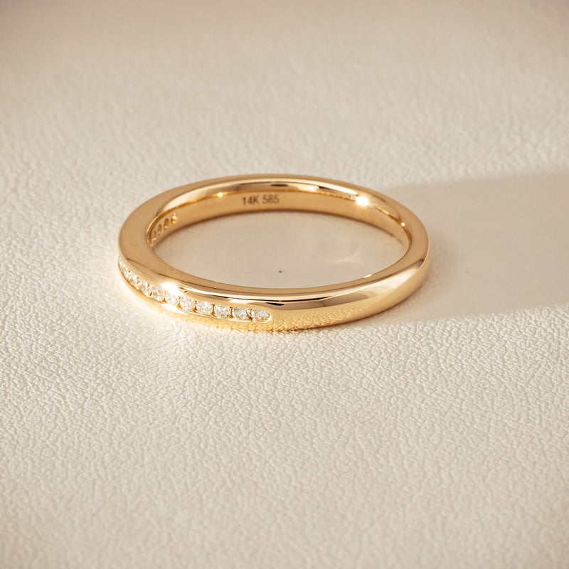 14ct Yellow Gold Diamond Vida Band - Ring - Walker & Hall