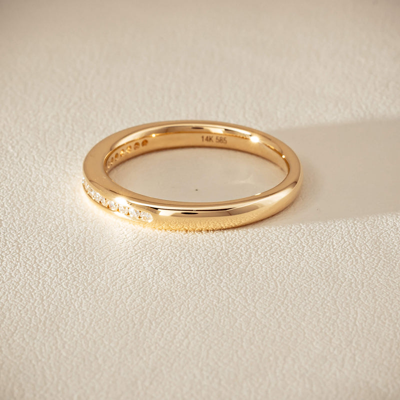 14ct Yellow Gold Diamond Vida Band - Ring - Walker & Hall