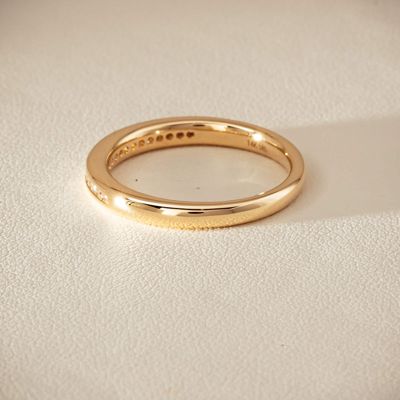 14ct Yellow Gold Diamond Vida Band - Ring - Walker & Hall