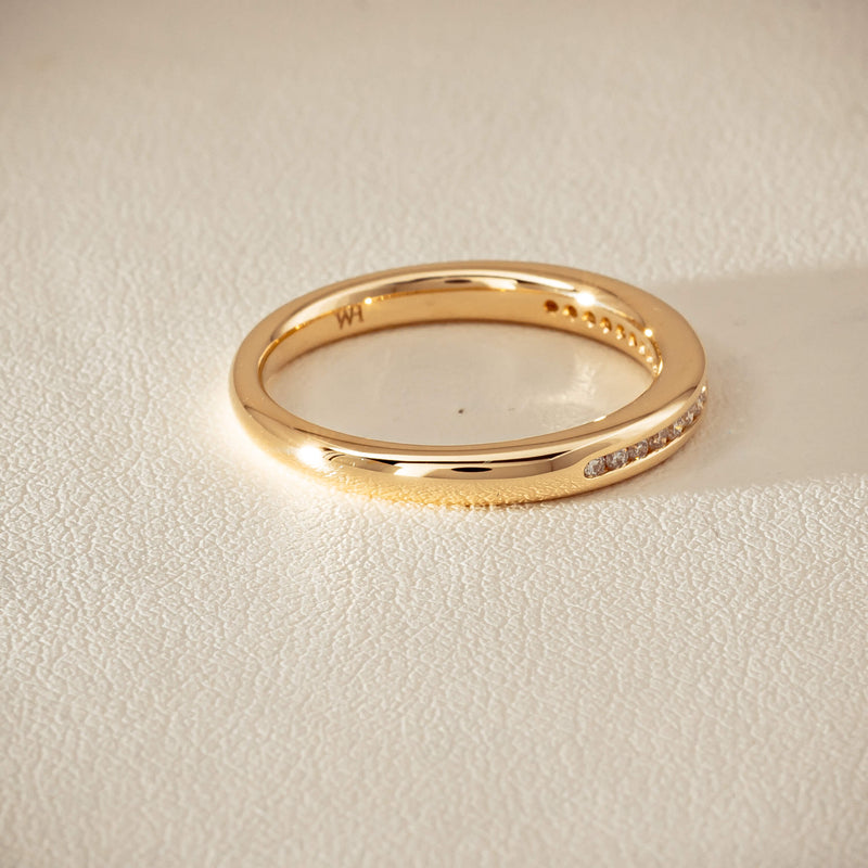 14ct Yellow Gold Diamond Vida Band - Ring - Walker & Hall