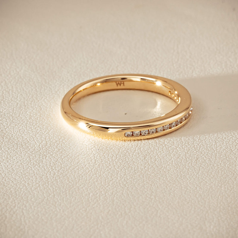 14ct Yellow Gold Diamond Vida Band - Ring - Walker & Hall