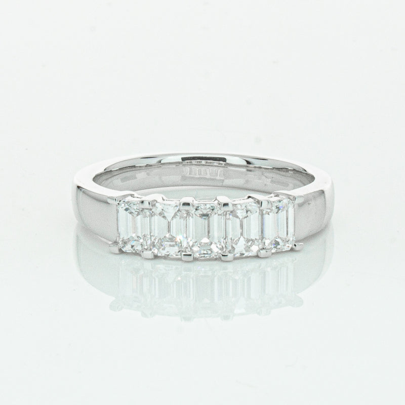 18ct White Gold Emerald Cut Diamond Asra Ring-Ring-Walker & Hall