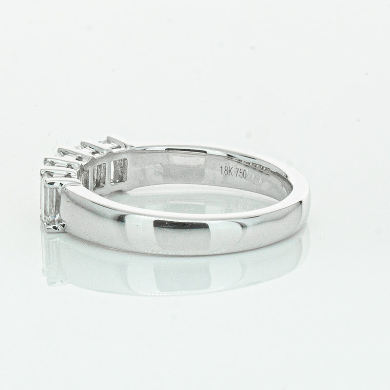 18ct White Gold Emerald Cut Diamond Asra Ring-Ring-Walker & Hall