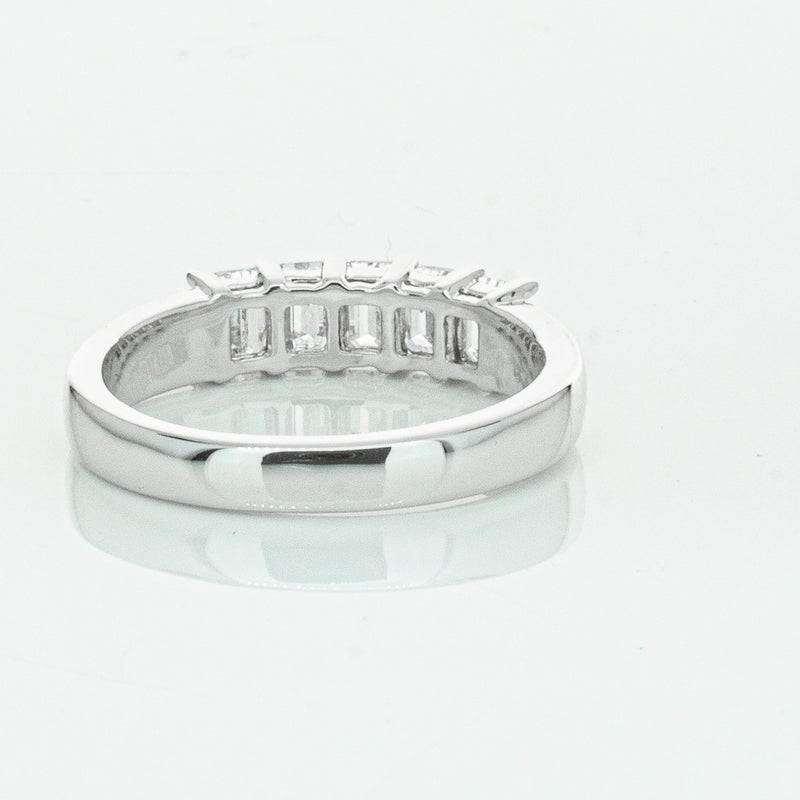 18ct White Gold Emerald Cut Diamond Asra Ring-Ring-Walker & Hall