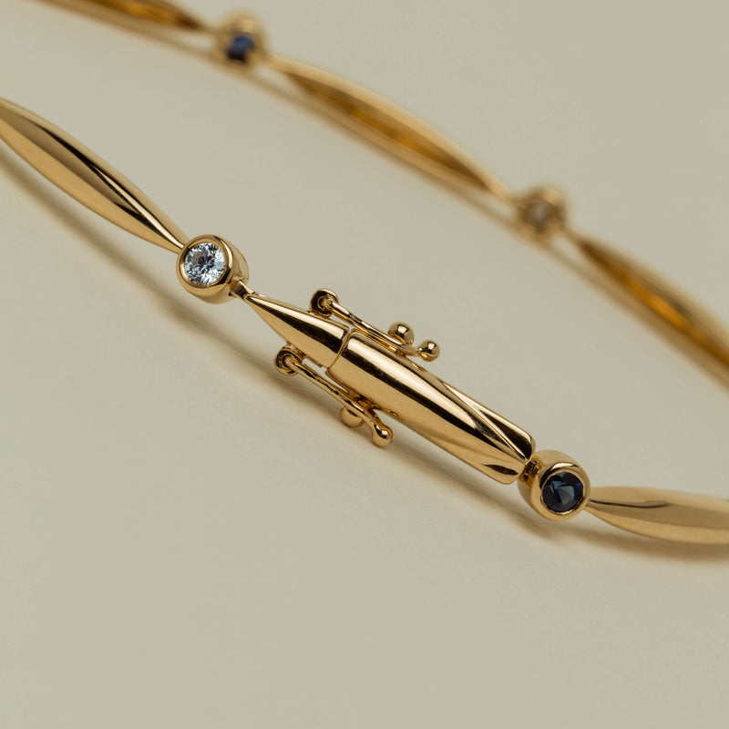 18ct Yellow Gold Sapphire & Diamond Cadenza Bracelet - Bracelet - Walker & Hall