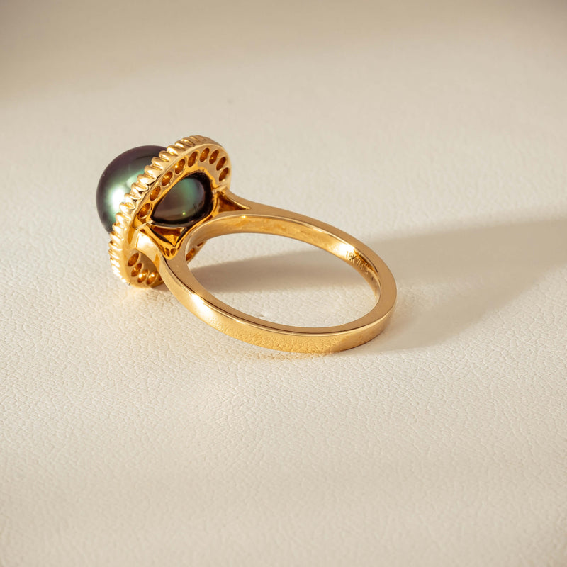 18ct Yellow Gold 10mm Tahitian Pearl & Diamond Daisy Ring - Ring - Walker & Hall