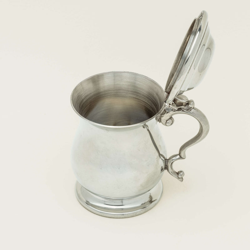 English Pewter Half Pint Lidded Georgian-Style Tankard -  - Walker & Hall