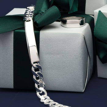 68A8000_copy_ae898489-cf86-4bb0-a6e5-e798d3e6b1d4 - Walker & Hall