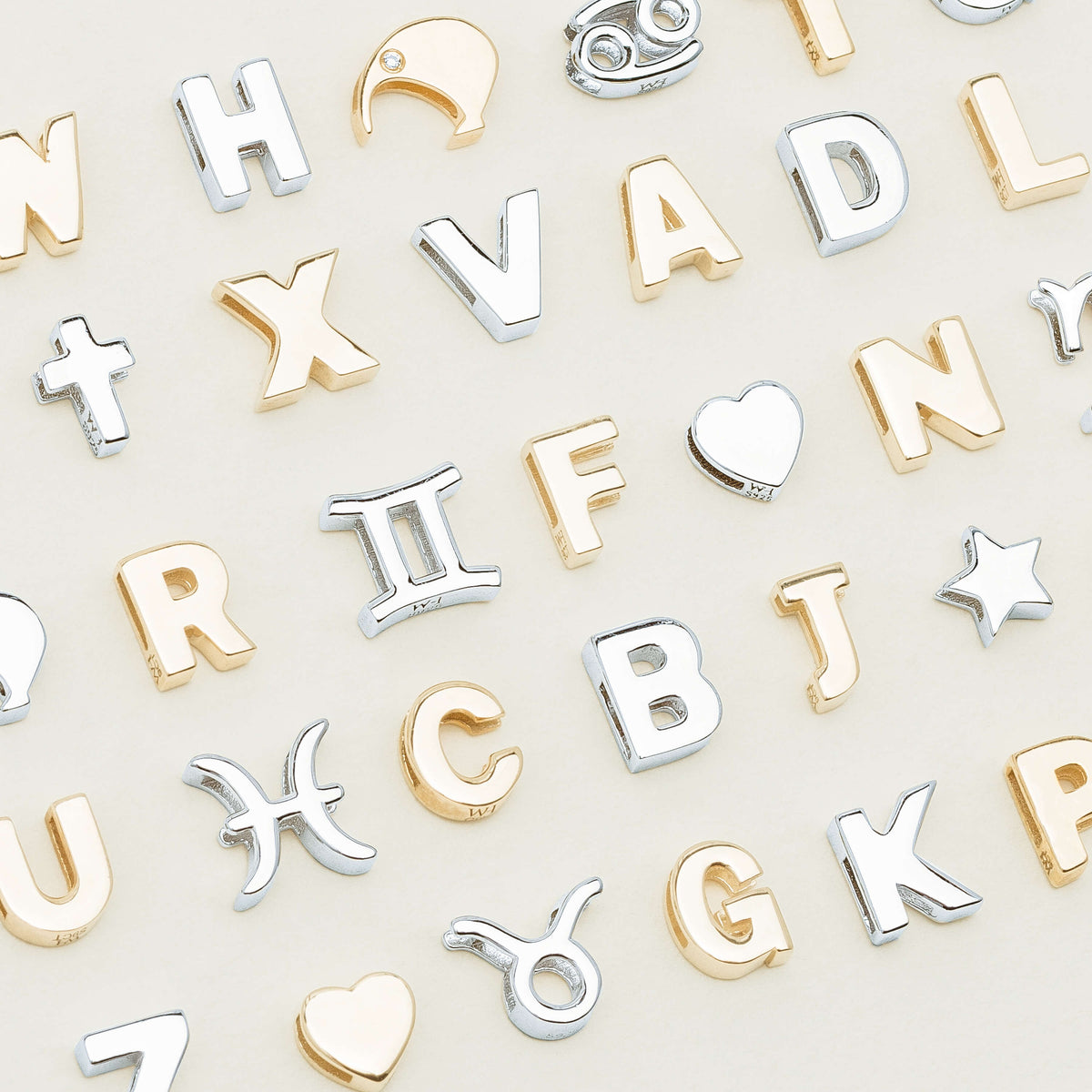 NOTED_RANDOM - Walker & Hall