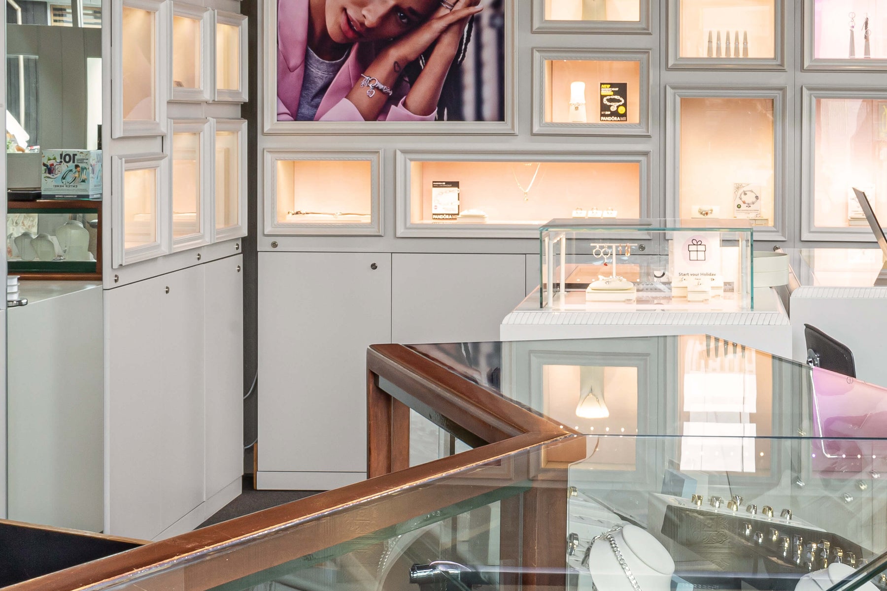 Walker & Hall Silverdale Store