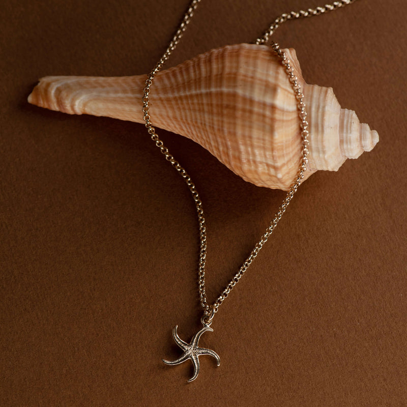 starfish-necklace-gold-1 - Walker & Hall