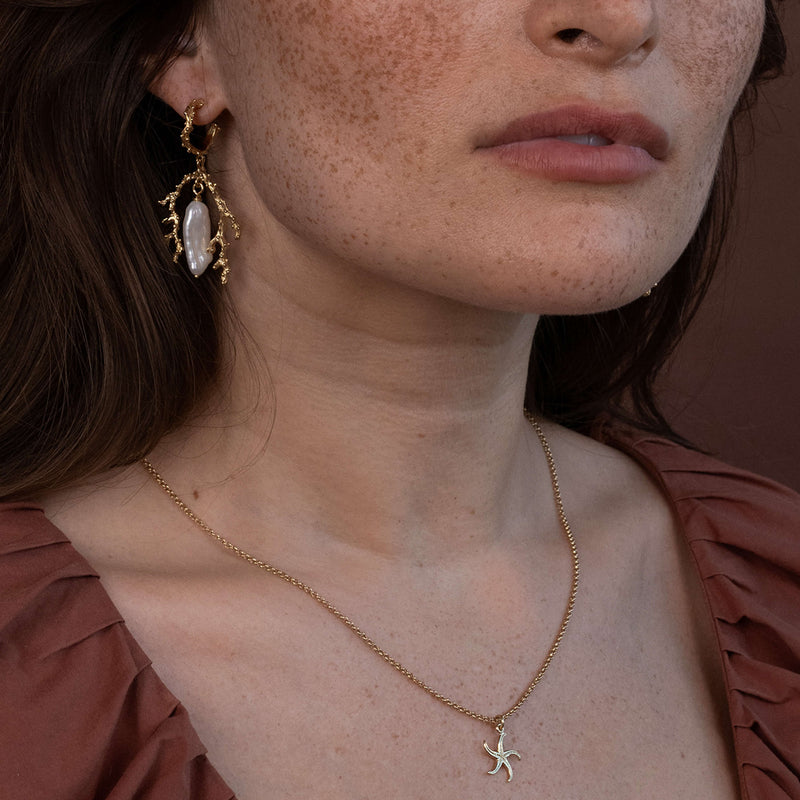 starfish-necklace-gold-3-zoe-and-morgan - Walker & Hall