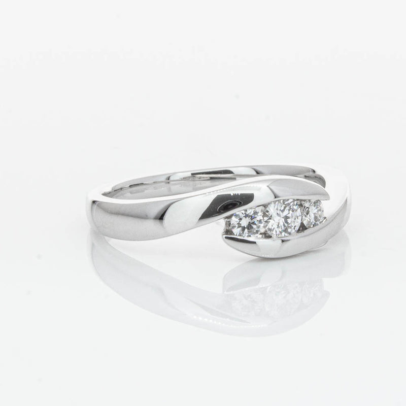 18ct White Gold Diamond Solstice Ring-Ring-Walker & Hall