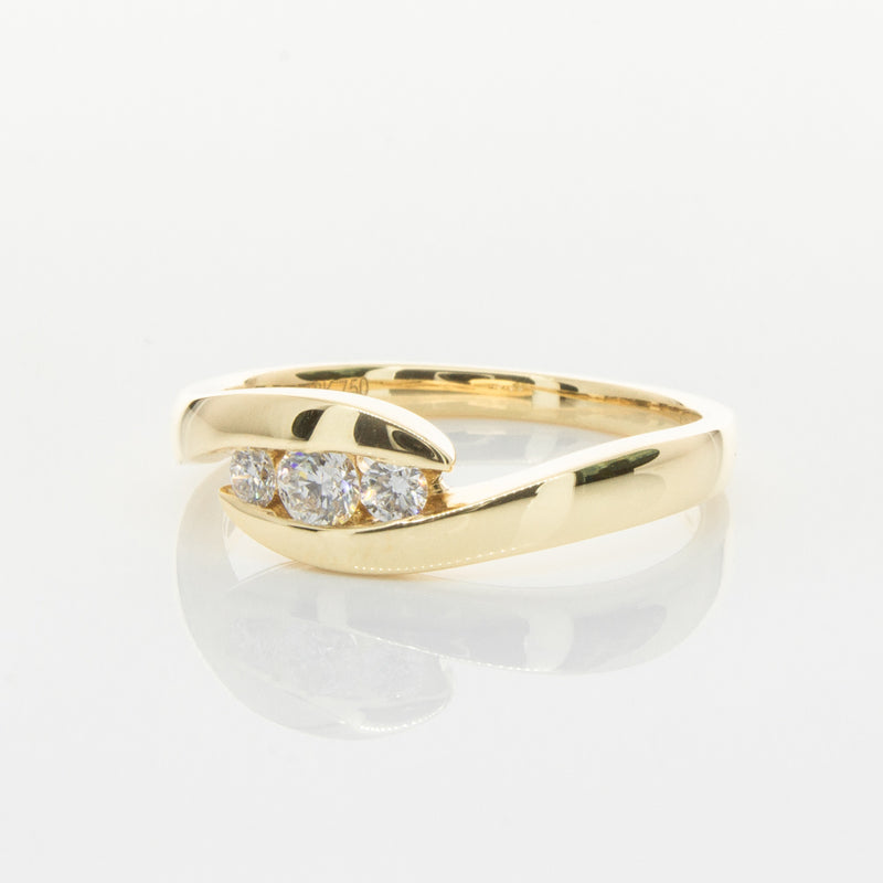 18ct Yellow Gold Diamond Solstice Ring-Ring-Walker & Hall